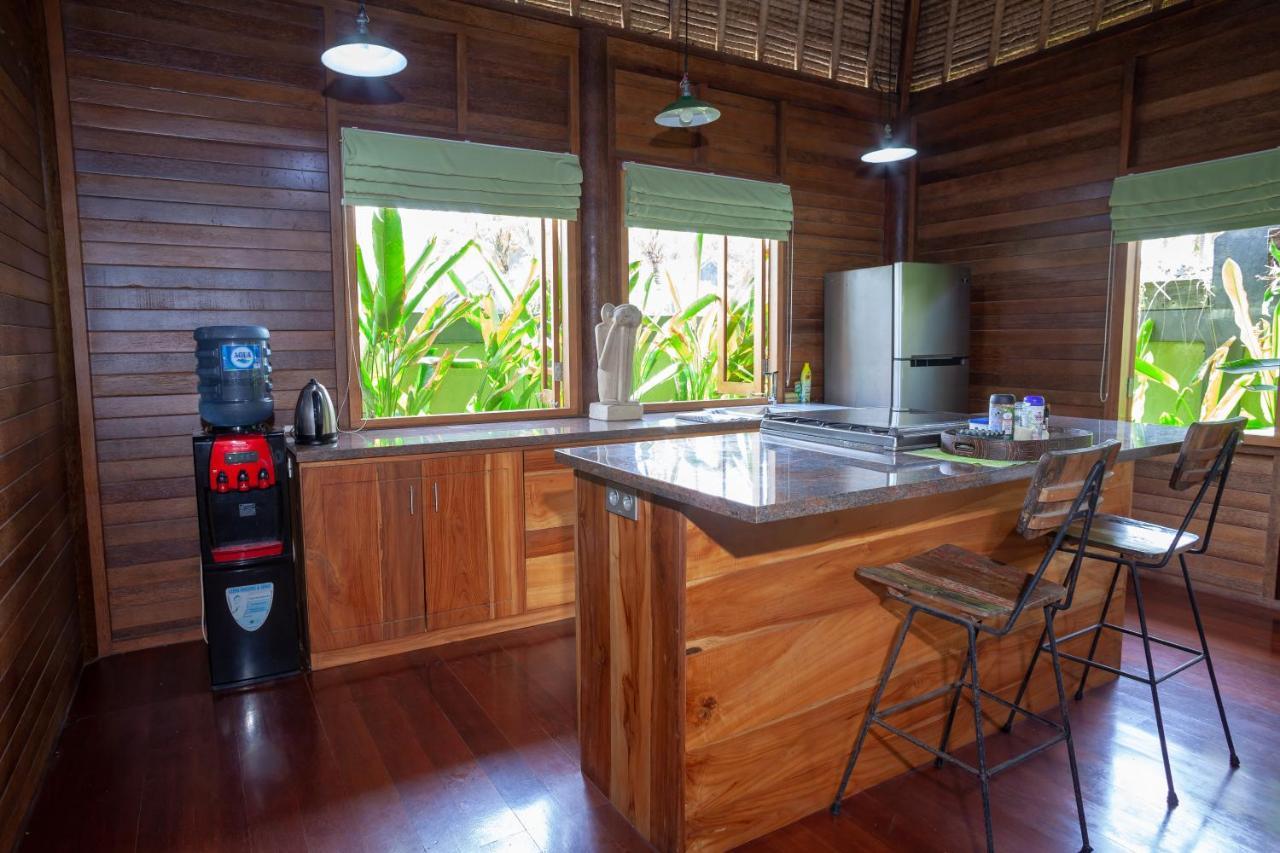 Tropica Tranquility Villa Nusa Lembongan  Ngoại thất bức ảnh